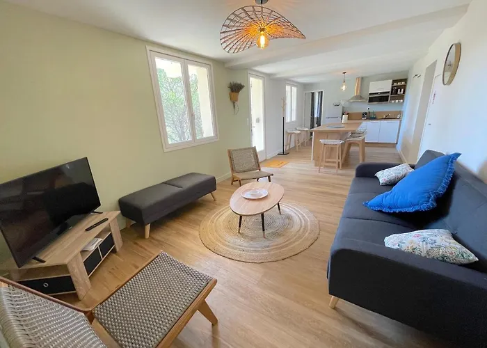 Au Point Du Jour - Carcassonne, De La Cavayere Carcassonne