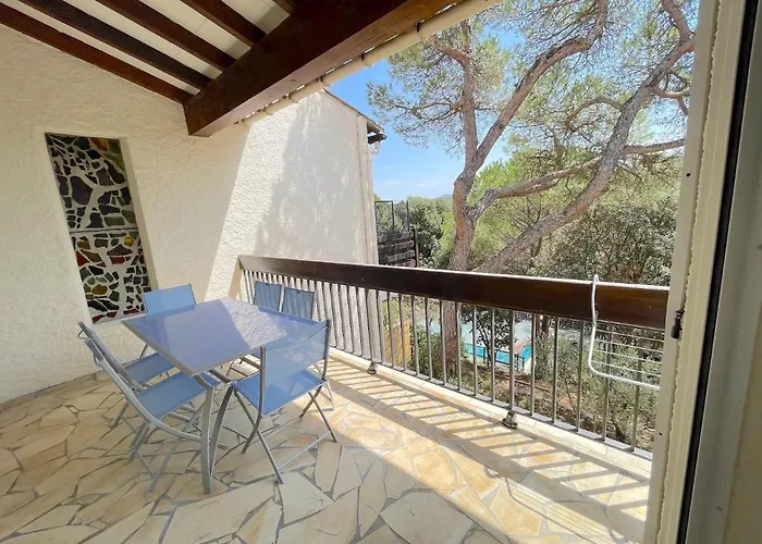 Au Point Du Jour - Carcassonne, De La Cavayere