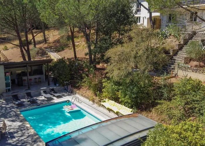 Au Point Du Jour - Carcassonne, De La Cavayere *